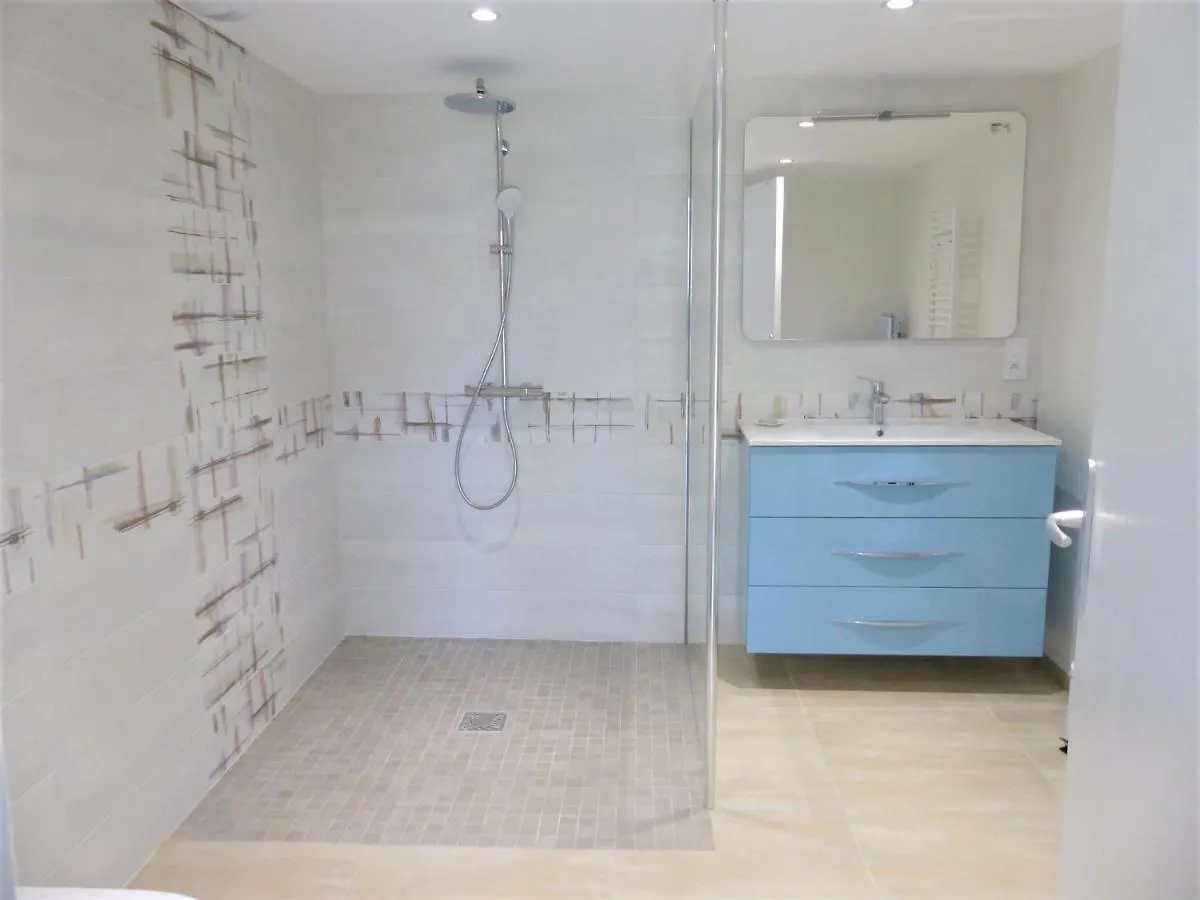 بيت للعطل La Maison De Tante Fine - Logis Inis Ruyz سارزو فرنسا